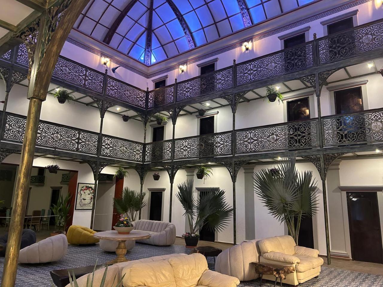 Hotel Tierra Marina Centro Historico ماساتلان المظهر الخارجي الصورة